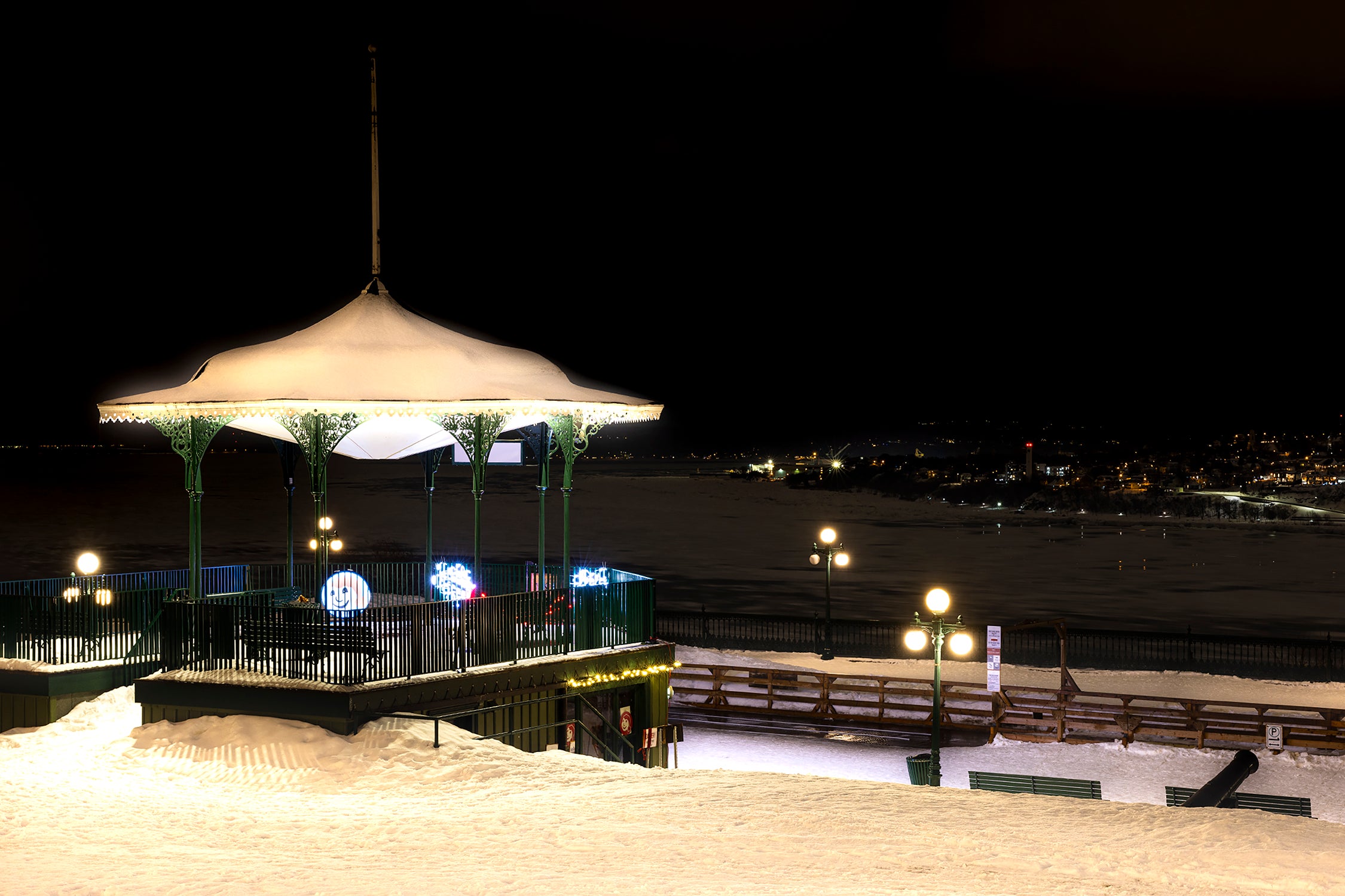 Pergola above St Lawrence River